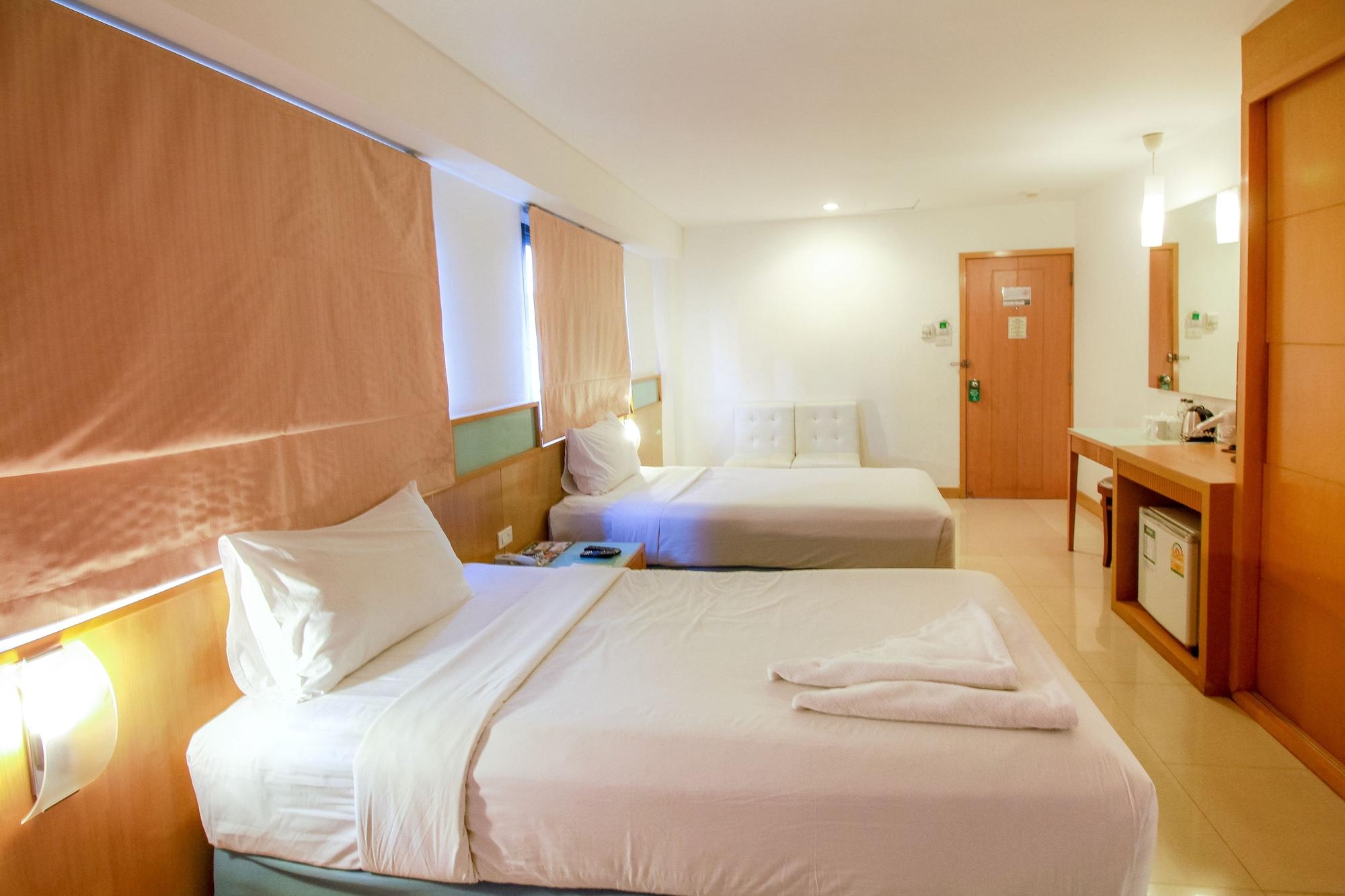 בנגקוק Ten Stars Hotel מראה חיצוני תמונה