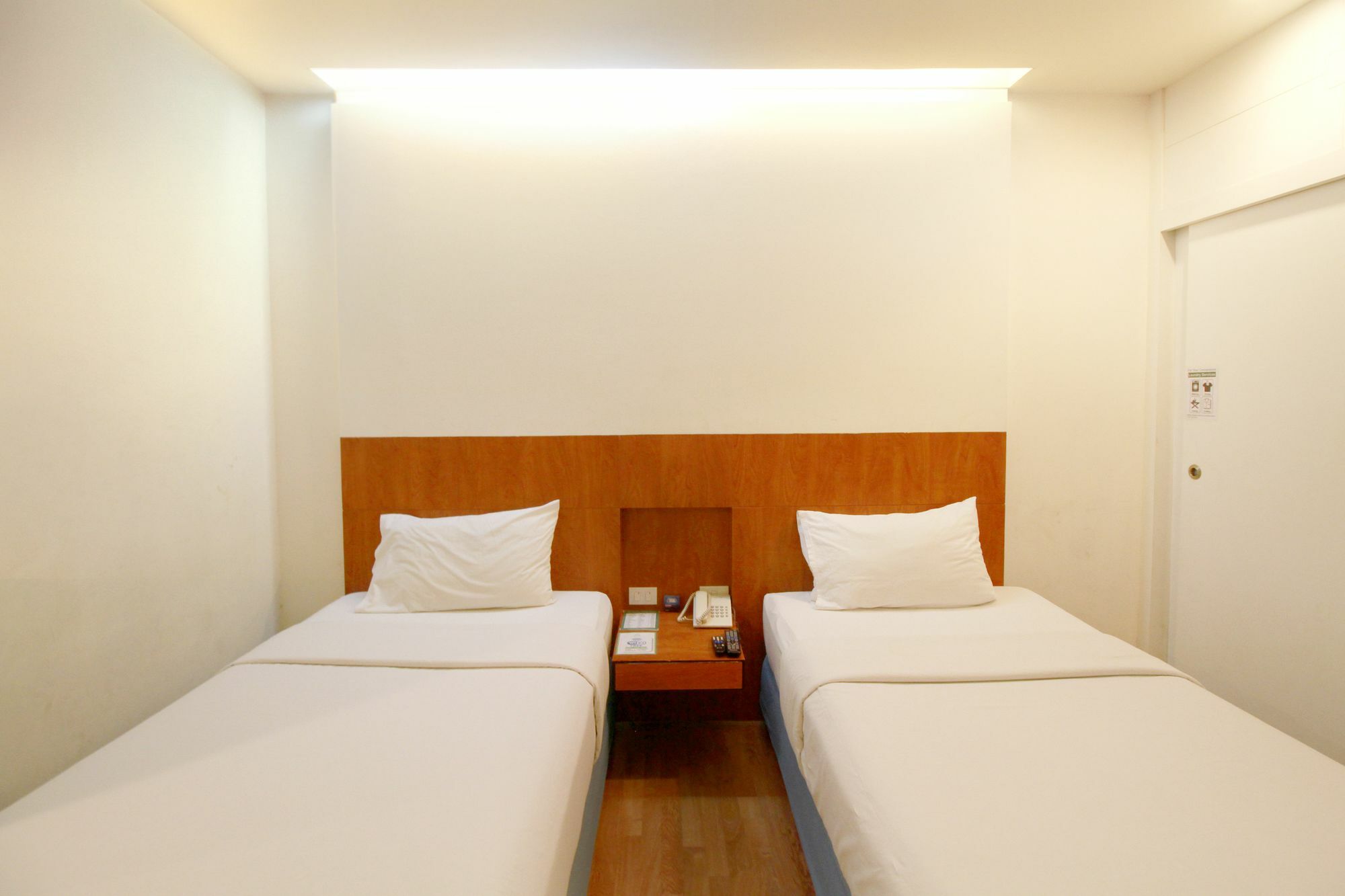 בנגקוק Ten Stars Hotel מראה חיצוני תמונה